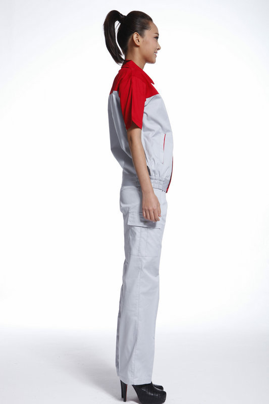 裁剪和測量定做工作服的注意事項