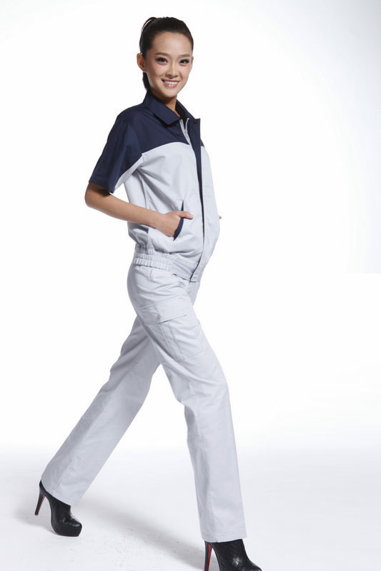 不同身材的人怎樣選擇定制工作服?如何搭配?